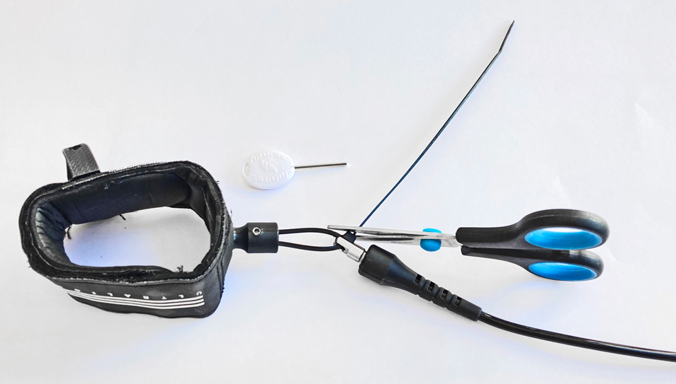 selbstauslösende surfboard leash finalisieren